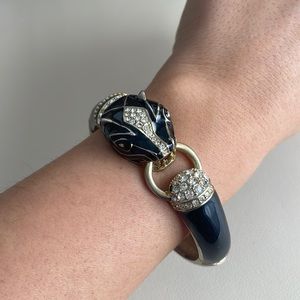 Panther enamel clasp bangel bracelet